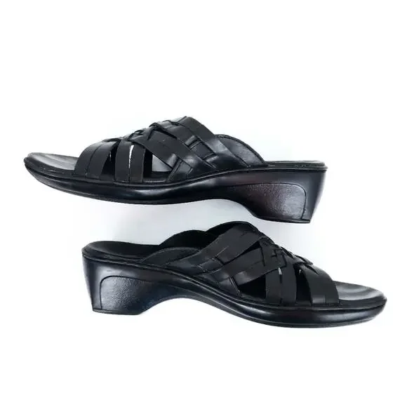 Clarks Sandals Black Slide on Leather Shoes 9M - Picture 3 of 7